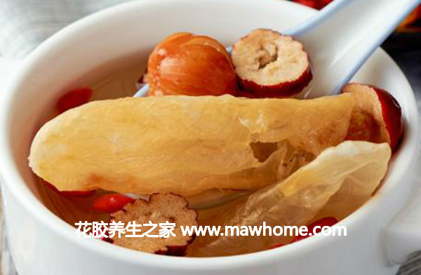 姜香紅棗燉花膠
