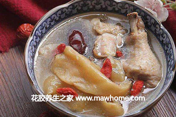 花膠土雞湯的做法