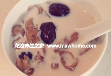 核桃鮮奶燉花膠