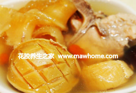 花膠鮑魚瑤柱燉豬骨