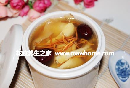 蟲草花花膠湯