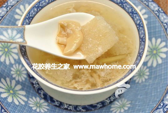 竹笙魚膠瘦肉湯