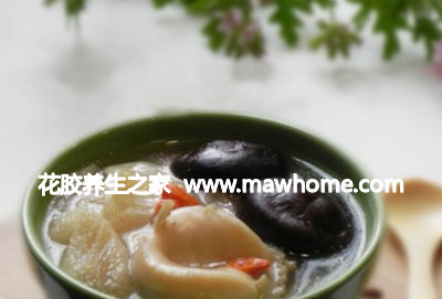 魚肚鮑魚雞湯