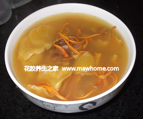 花膠蟲草花魚翅湯