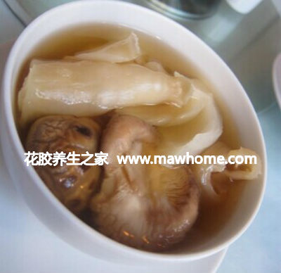瑤柱雞肉燉花膠的做法 