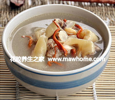 瑤柱花旗參花膠蟲草花煲烏雞