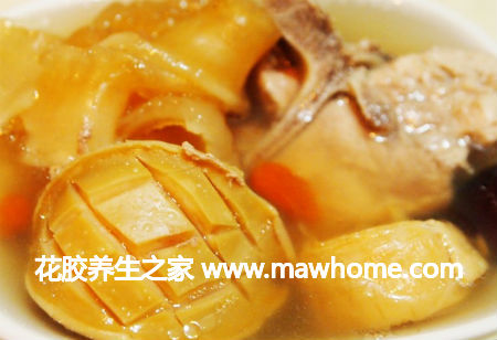 花膠鮑魚瑤柱燉豬骨的做法