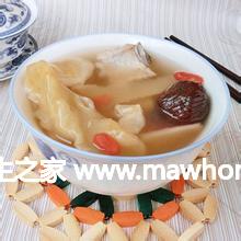 雞肉燉魚膠