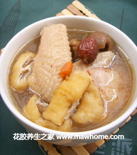 靈芝花膠煲雞