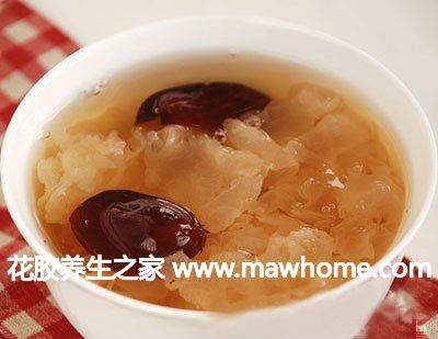 魚膠紅棗銀耳湯的做法