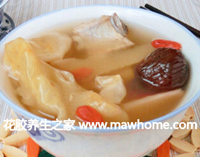 花膠枸杞湯的做法