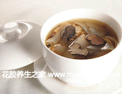 鷓鴣燉花膠的做法