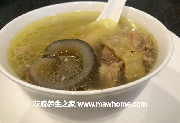 花膠海參湯的做法