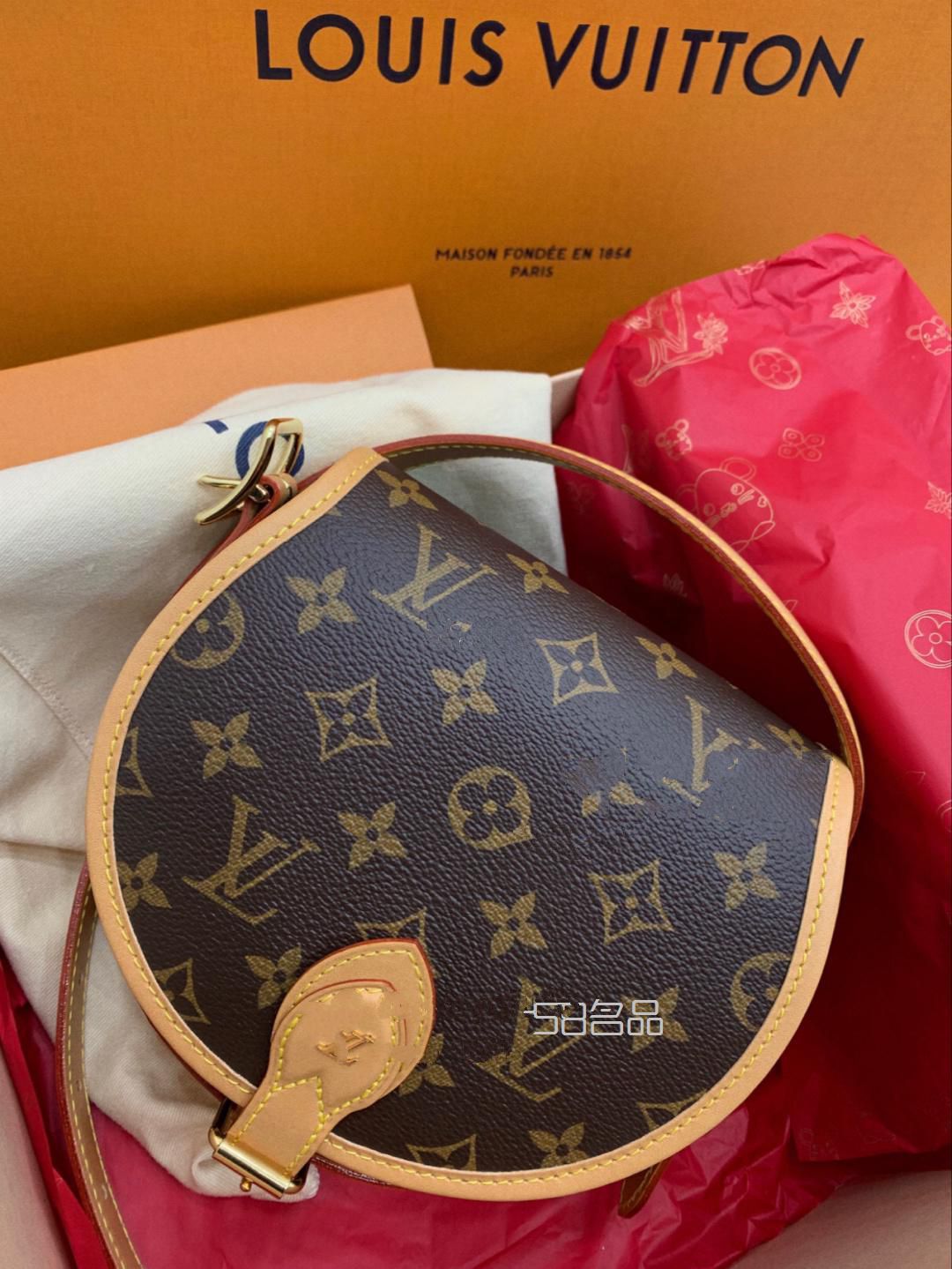 lv馬鞍包,lv 長錢包 十字紋