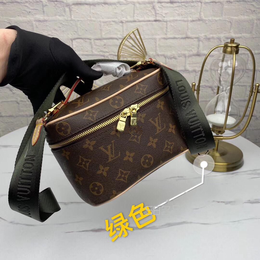 Lv化妝品包,lv與gucci