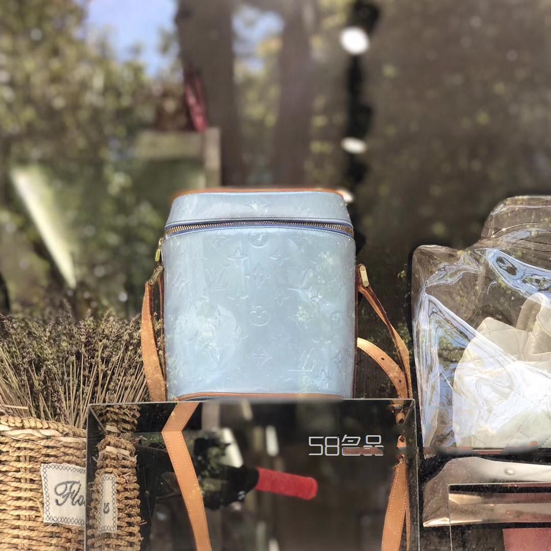 Lv中古包漆皮盒子包斜挎包,lvm60017價格
