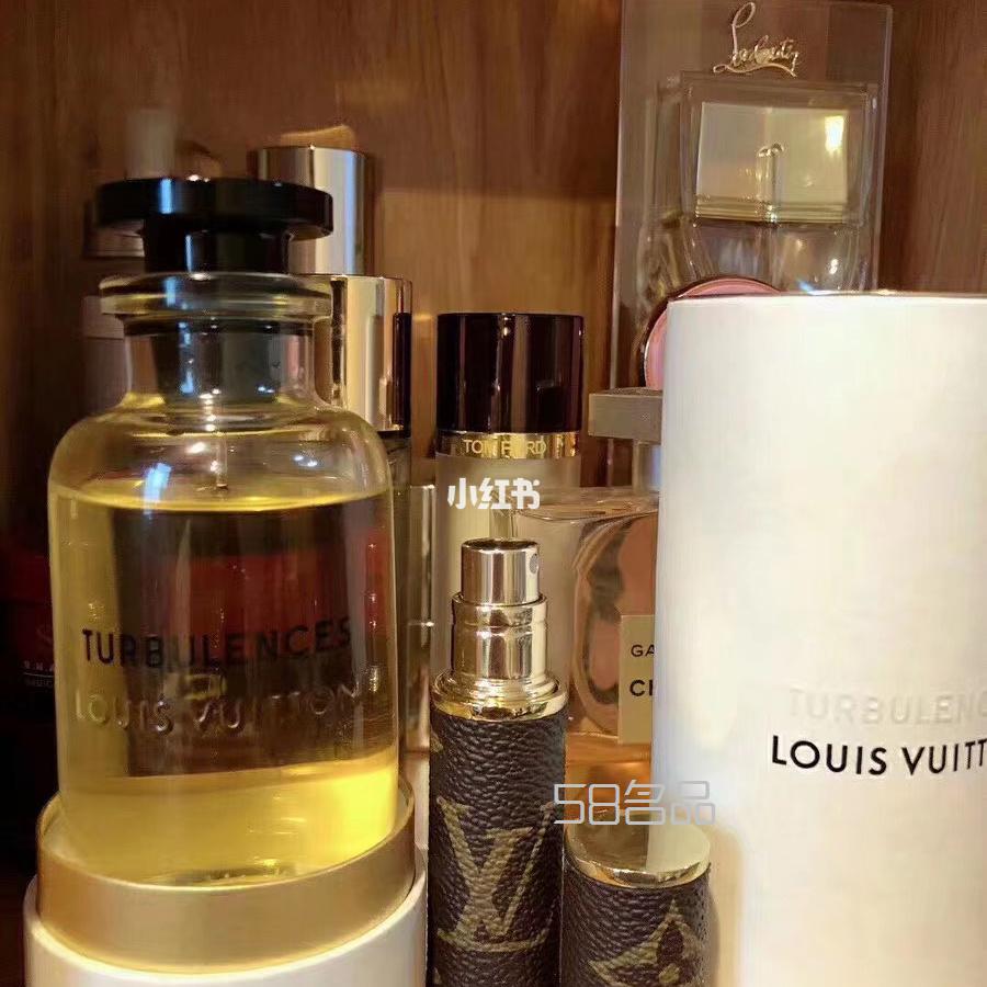 lv中古拆包香水分裝瓶,25歲背lv枕頭包