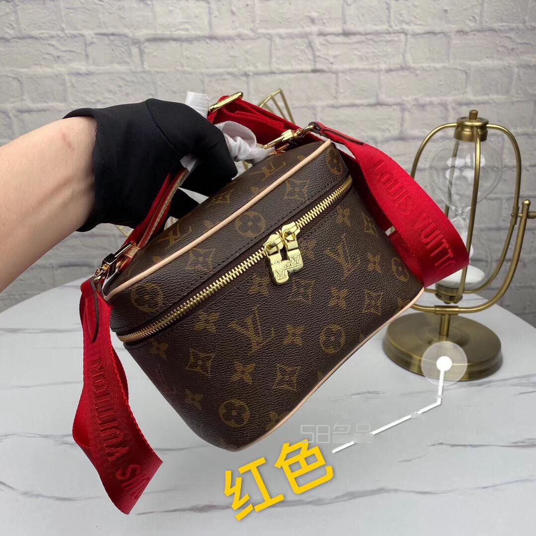 Lv化妝品包,lv與gucci