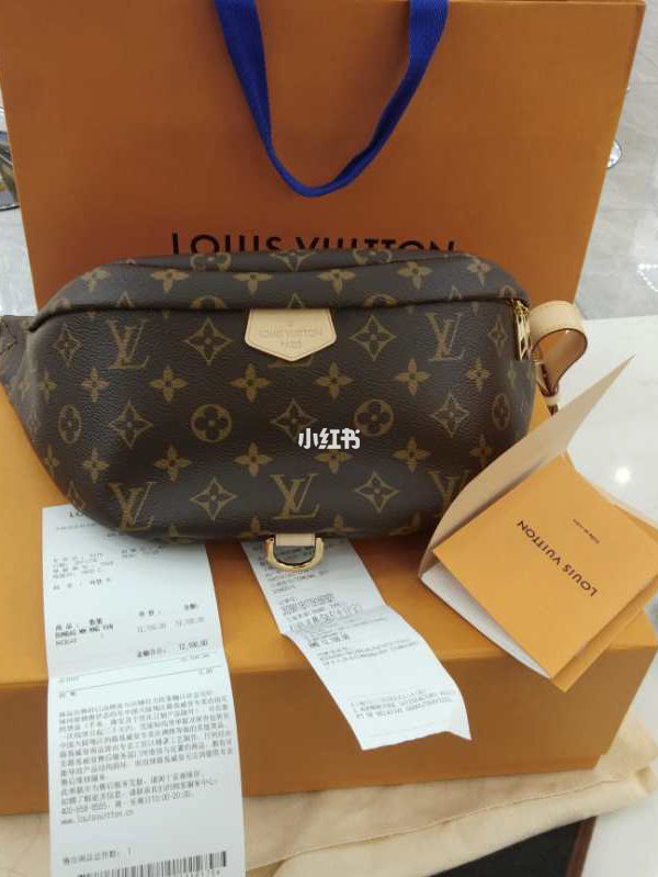 剛到的幾個包包先來一組LV組合,lv 村上隆迷彩包