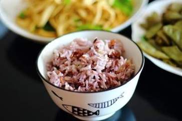三色糙米飯是哪三種米 三色糙米飯的做法