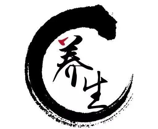 臉上出現4個變化，說明肝腎出大事了！