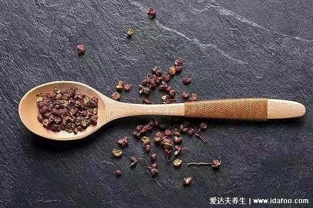 花椒“敷肚臍”、好事悄悄“找上門”！
