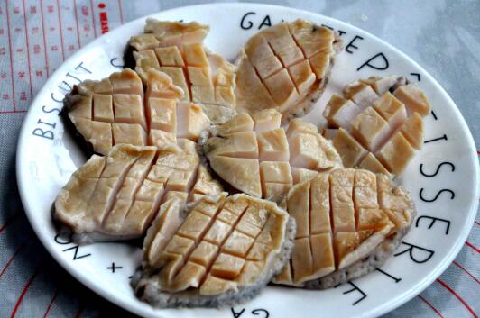 干鮑魚是怎么曬出來的，干鮑魚泡發大幾倍