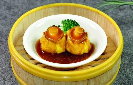 鮑魚上面白色的東西是啥，干鮑魚表面有白色鹽霜好不好