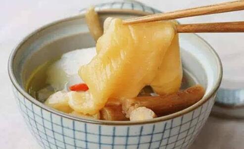 花膠燉牛奶一周吃幾次,睡前喝花膠燉牛奶