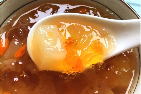 煮桃膠用養生壺還是燉鍋好，桃膠用什么器皿來煮