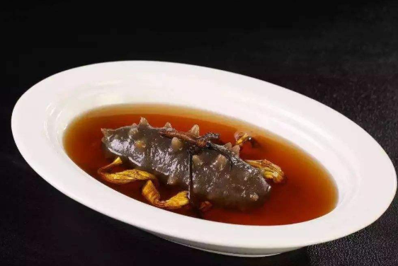 抗衰老吃花膠好還是海參好，花膠燉海參有什么功效