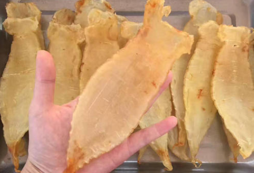 赤敏魚膠一斤多少錢,敏魚膠跟黃花膠的區別