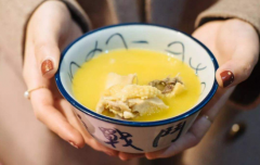 魚膠燉什么最豐胸，木瓜燉花膠的做法