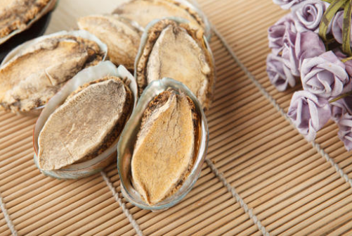 鮑魚的營養功效有哪些，鮑魚怎么吃簡單又營養