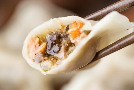海參可以吃火鍋嗎，火鍋店的海參是真的嗎