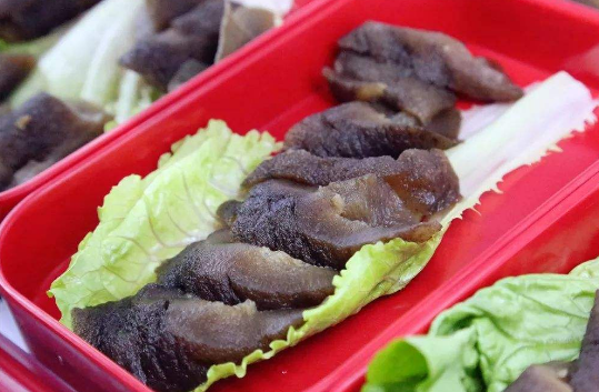 海參可以吃火鍋嗎，火鍋店的海參是真的嗎