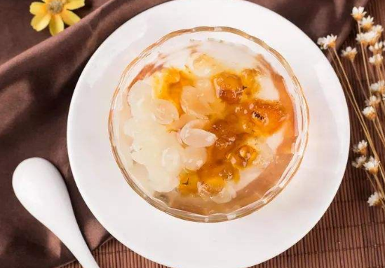 桃膠湯可以隔夜喝嗎可以二次加熱吃嗎