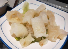 告訴大家花膠泡一晚還是硬硬的